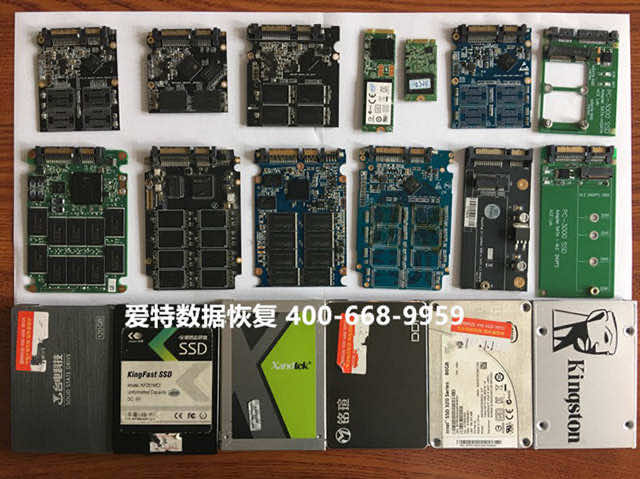 大量固态硬盘数据恢复电路板图片展示